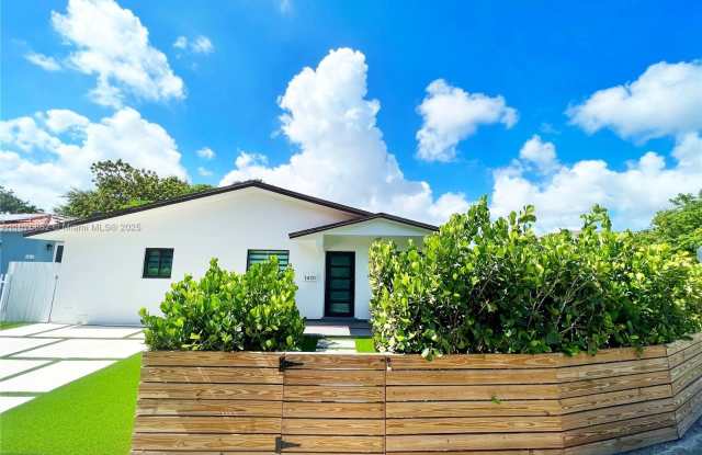 Photo of 1401 SW 20th St