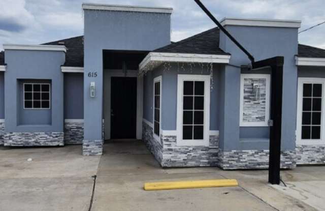 Photo of 615 Okane St