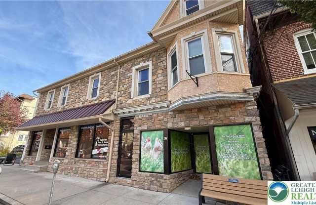 39 Main Street unit: B