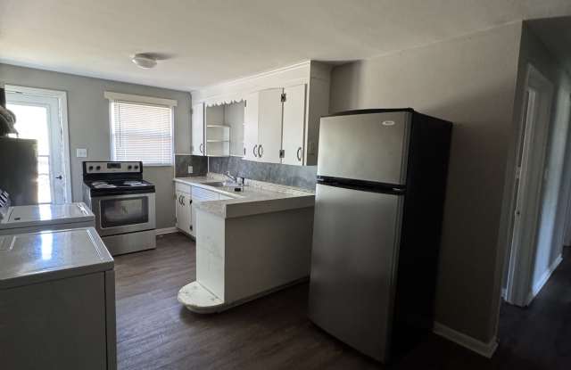 3309 Clarence Towery CircleApt. 02