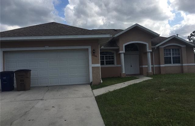 2800 E 11th ST - 2800 East 11th Street, Lehigh Acres, FL 33972