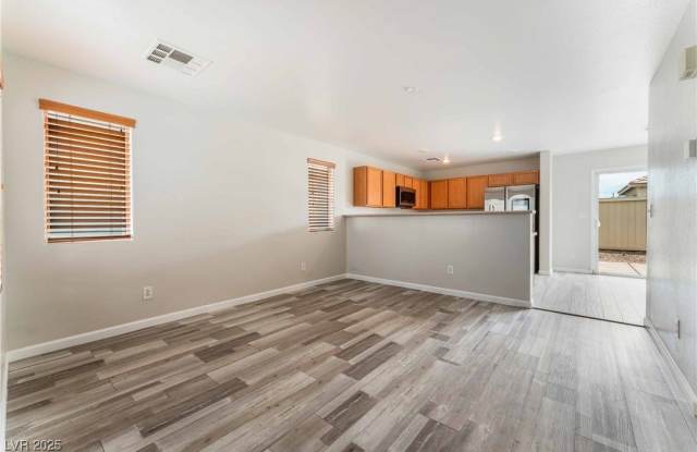 2078 Seattle Shore Street