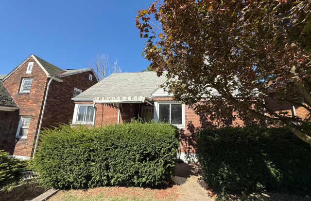 Photo of 2527 Versailles Avenue- Campbell