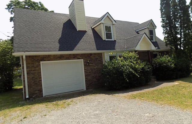 805 Benwood Dr - 805 Benwood Drive, Clarksville, TN 37042