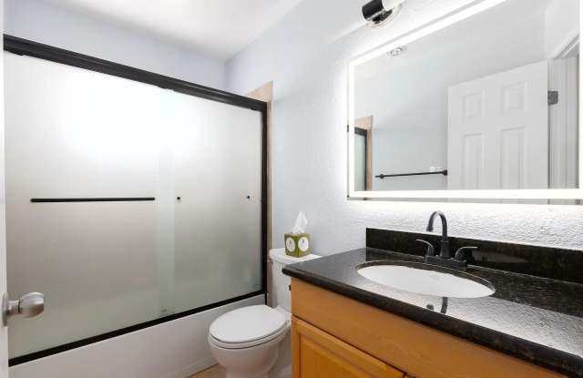 4747 Hamilton St Unit 2