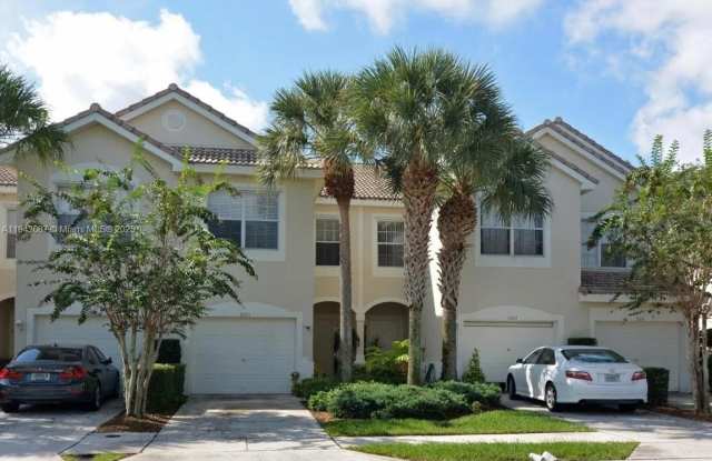 Photo of 1093 Woodfield Rd