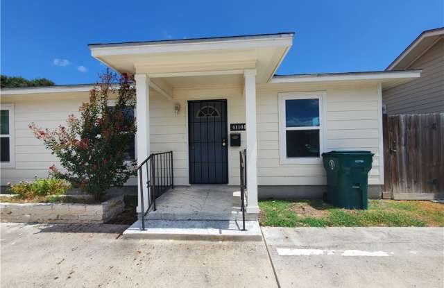 Photo of 4110 Grossman Drive unit: B