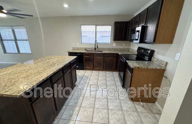 15608 W Acapulco Ln