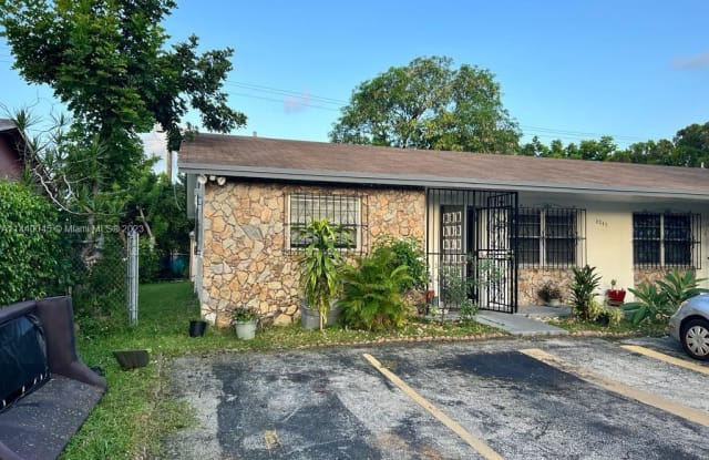 2045 SW 61st Ave - 2045 Southwest 61st Avenue, Miramar, FL 33023