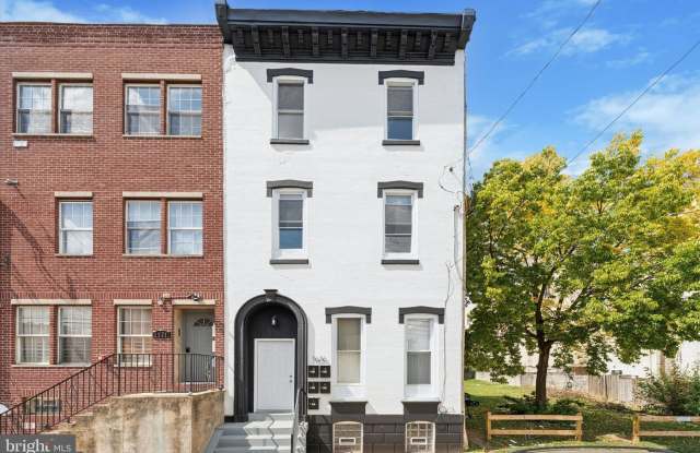 1626 N 17TH Street unit: 1