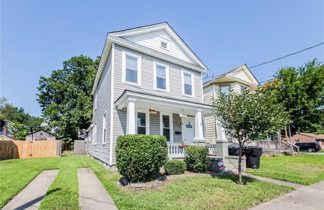 204 Armstrong Street - 204 Armstrong Street, Portsmouth, VA 23704