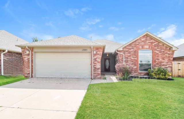 1305 Ethan Ln - 1305 Ethan Lane, Oklahoma City, OK 73099