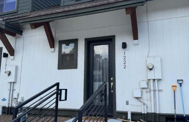 1222 East Jen Drive