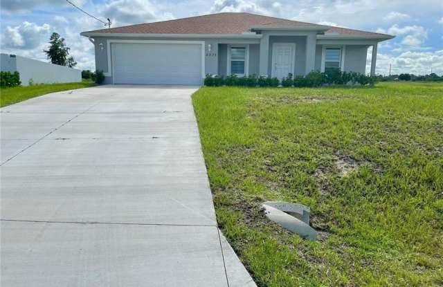 Photo of 9025 E Broad Court