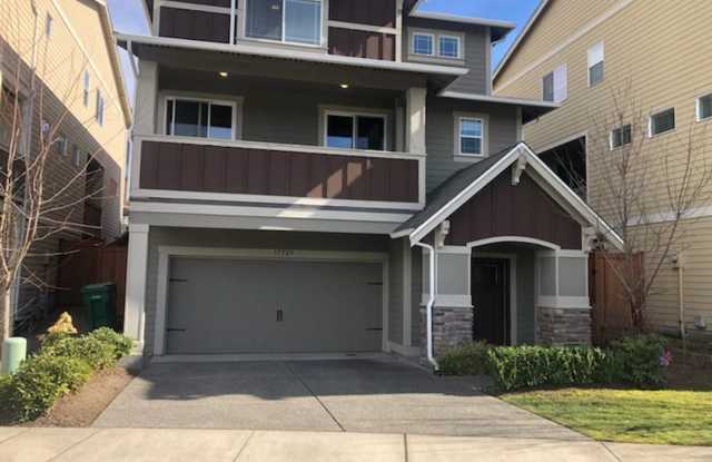 17525 40th Dr SE - 17525 40th Drive Southeast, Mill Creek East, WA 98012