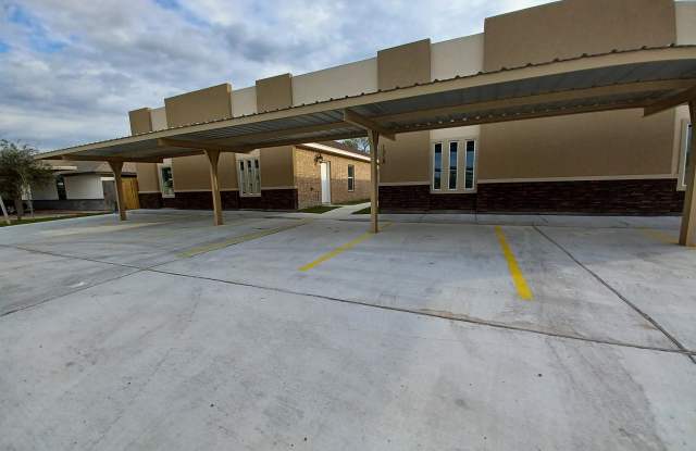1318 West Harrison Avenue - 3