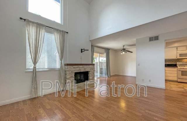 11802 Los Alisos Circle