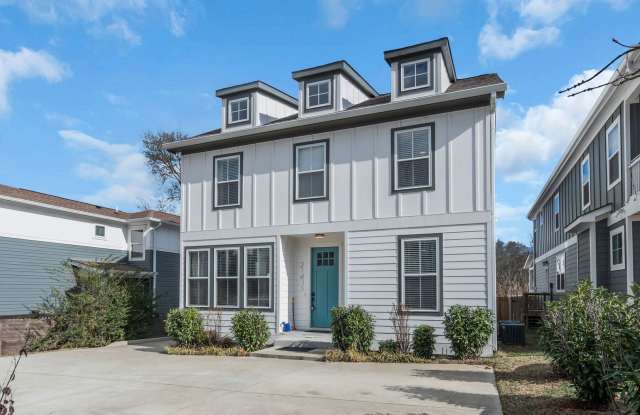 3 Bedroom/3.5 Bath Home in East Nashville