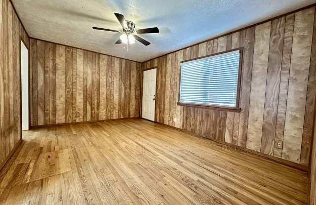 2211 FILLMORE STREET