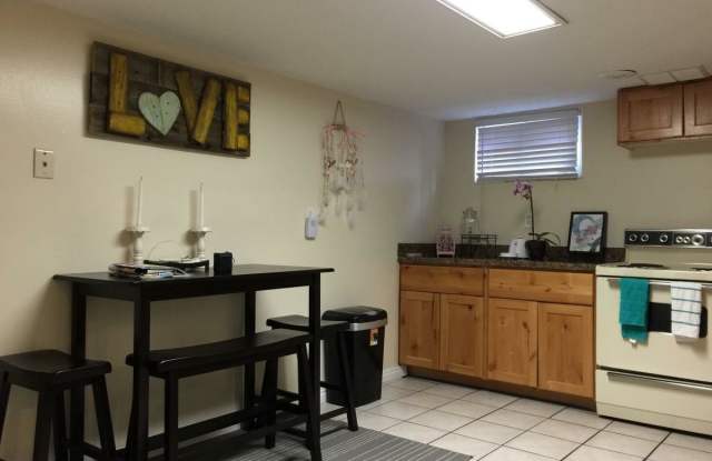 2537 Harrison Boulevard