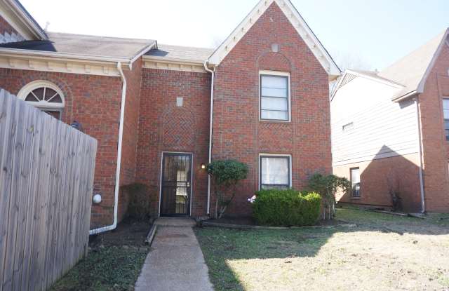 2979 Huntington Trail Dr - 2979 Huntington Trail Drive, Memphis, TN 38115