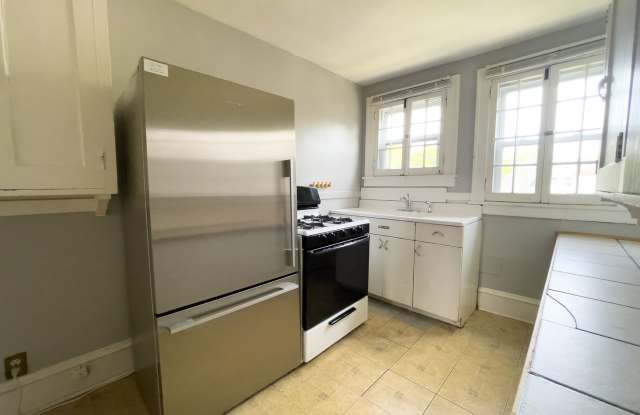 Photo of 509 6th Street SE