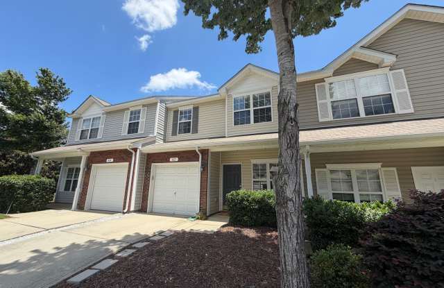 Exclusively Offered By Muse Realty, LLC