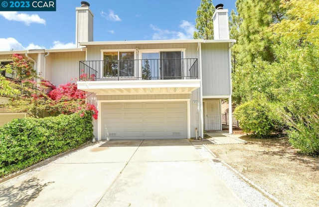 2456 Heatherleaf Lane