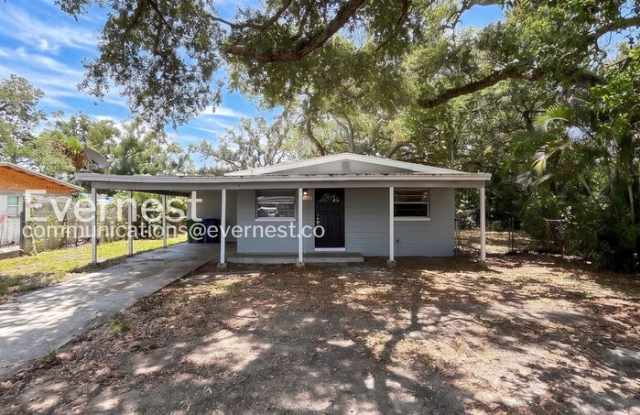 4207 East Sandalwood Circle South