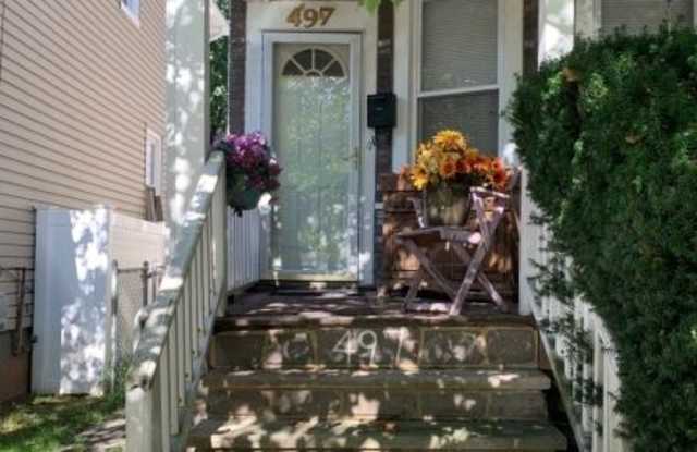 493-497 Hamilton St, Unit 2