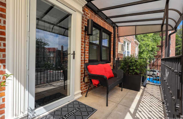 67-04 Selfridge Street