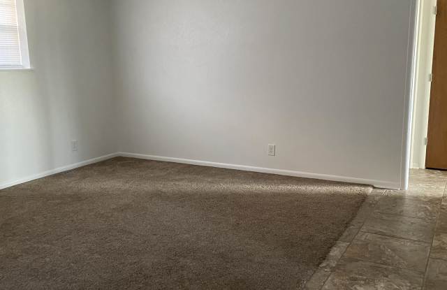 Photo of 2611 27th Street - 36