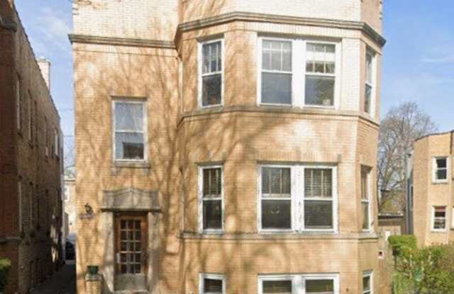 6652 N Campbell Avenue unit: 2