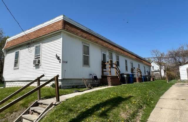 1102 Hamilton Street - 2