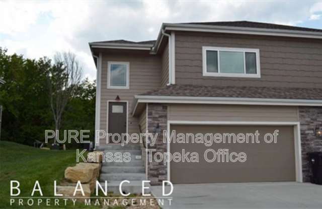 4423 SE Gemstone Lane