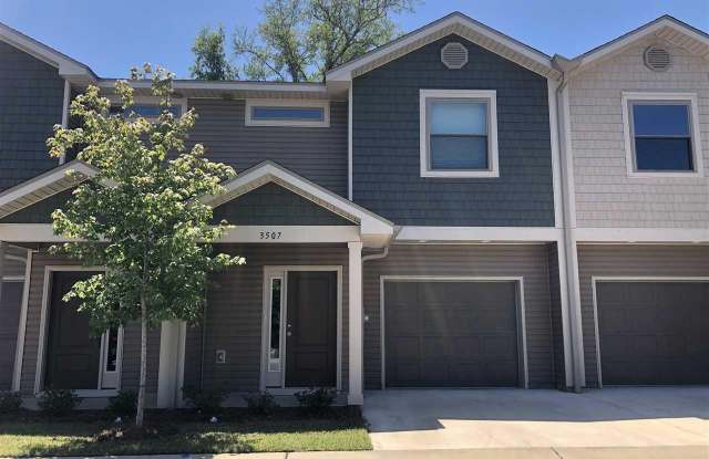 3507 Mossy Oak Villas Cir