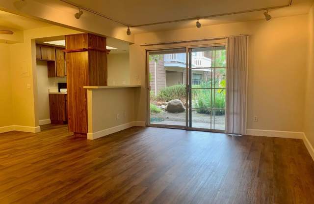 1 Bedroom in Serene Community in Garden Grove