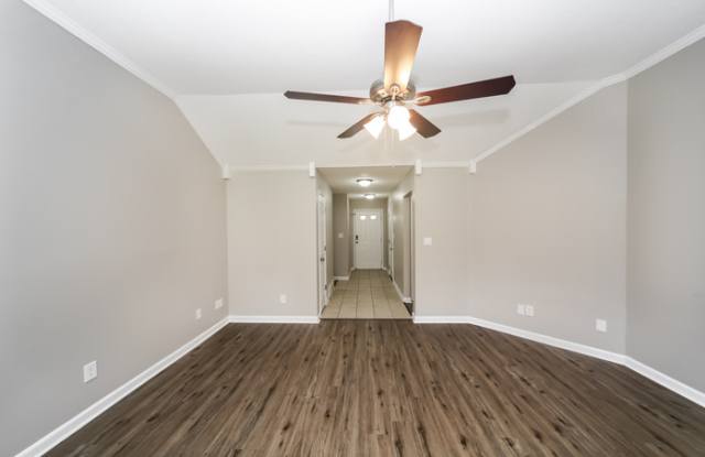 4188 Ravenwood Drive North