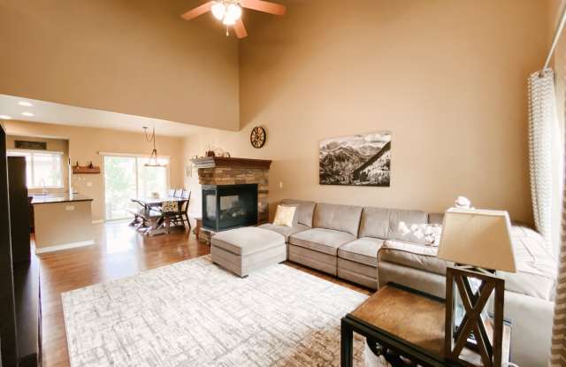 2569 Hot Springs Court