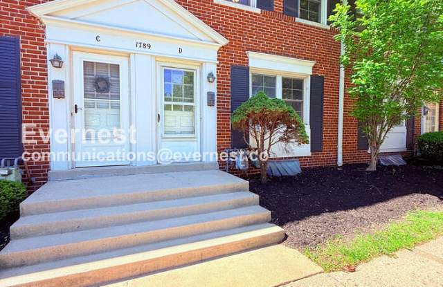 1789 Kings Court