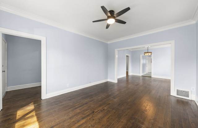 9118 Lincoln Avenue unit: 1