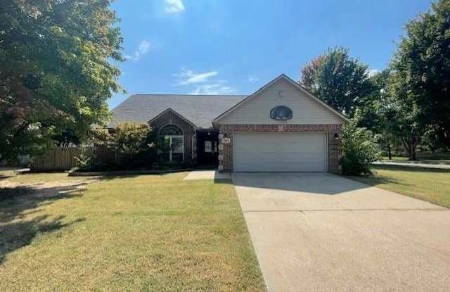 Photo of 1813  SW Pine  AVE