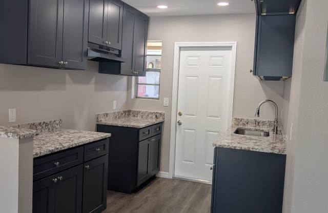 1040 Ola Drive - 1