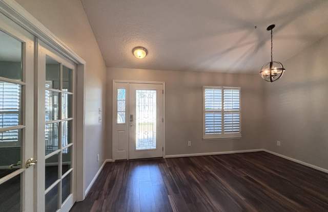 1611 HEATHER FIELDS Court