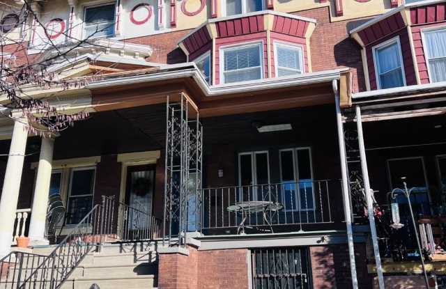 Photo of 619 S 42ND Street