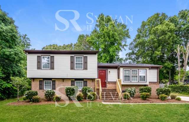 1010 Buckingham Avenue - 1010 Buckingham Avenue, Gastonia, NC 28054