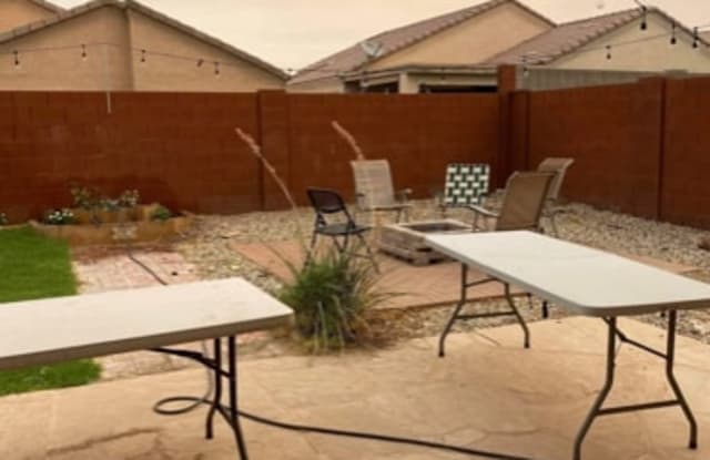 10950 W Manzanita Dr - 10950 West Manzanita Drive, Peoria, AZ 85345