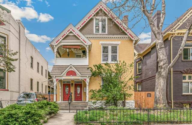 Photo of 1537 North Washington Street - 4