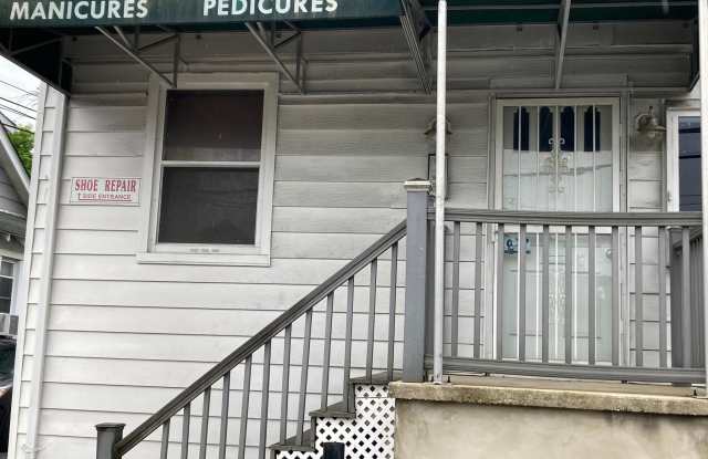 6411 WINDSOR MILL Road