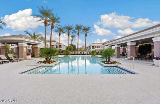 Photo of 15221 N CLUBGATE Drive